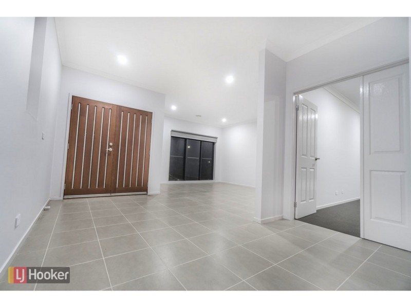 6 Montalto Street, Craigieburn VIC 3064