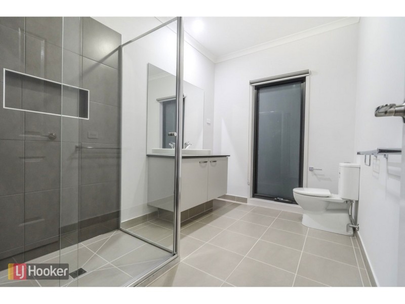 6 Montalto Street, Craigieburn VIC 3064