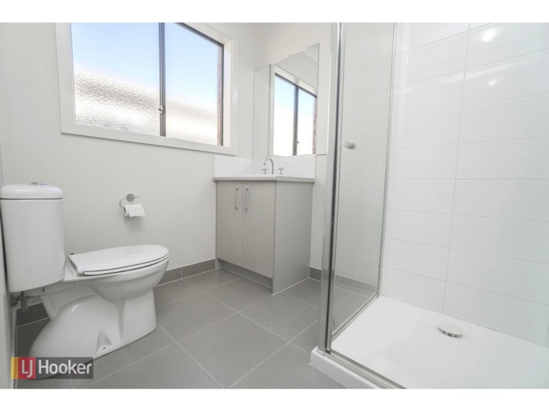 70 Moor Park Drive, Craigieburn VIC 3064