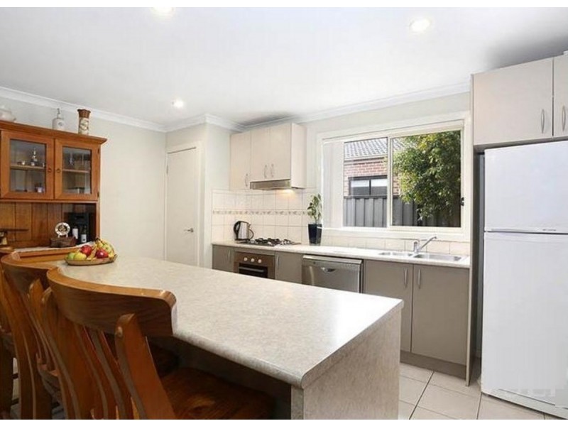 6 Kalorama Street, Greenvale VIC 3059