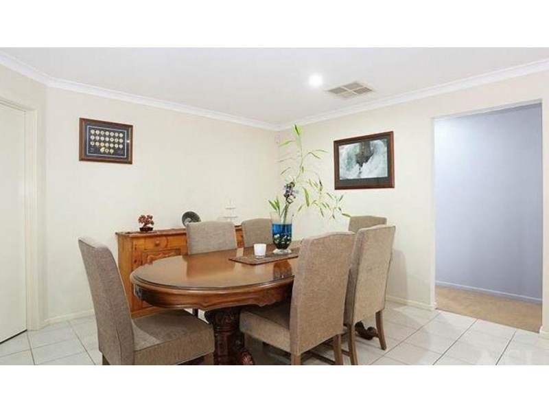 6 Kalorama Street, Greenvale VIC 3059