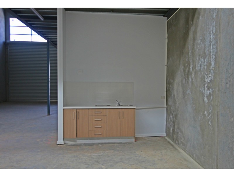 8/144 Hume Highway, Campbellfield VIC 3061