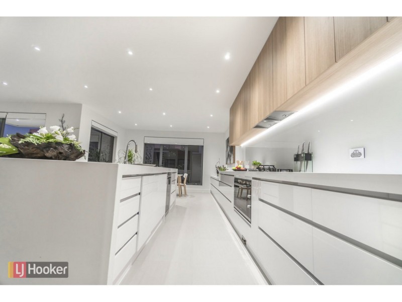 37 Grattan Cove, Craigieburn VIC 3064