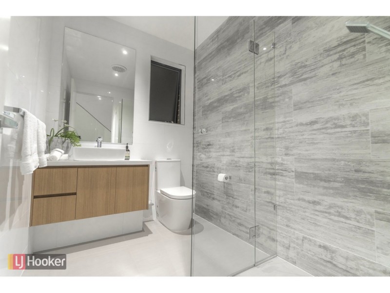 37 Grattan Cove, Craigieburn VIC 3064