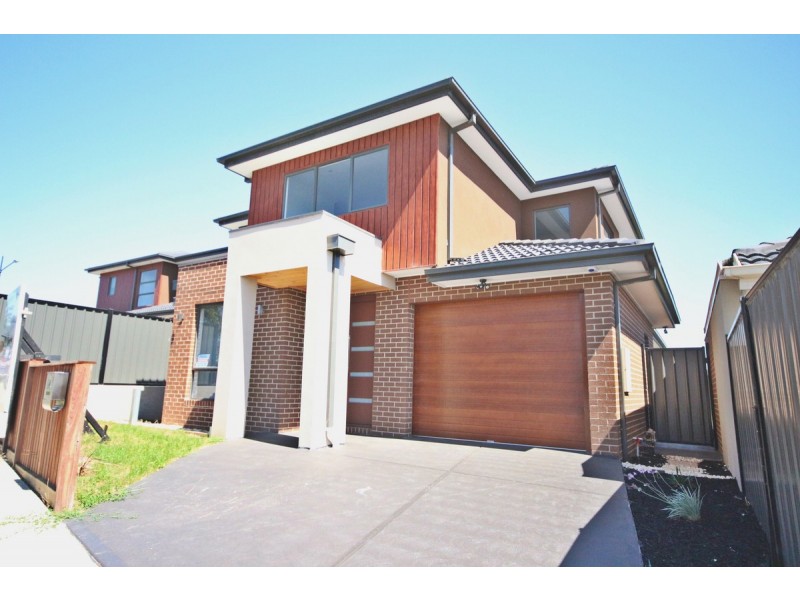 40 Versant Drive, Craigieburn VIC 3064