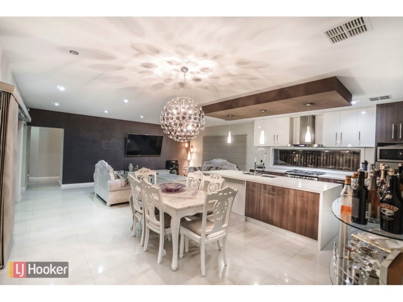 2 Humber Street, Craigieburn VIC 3064