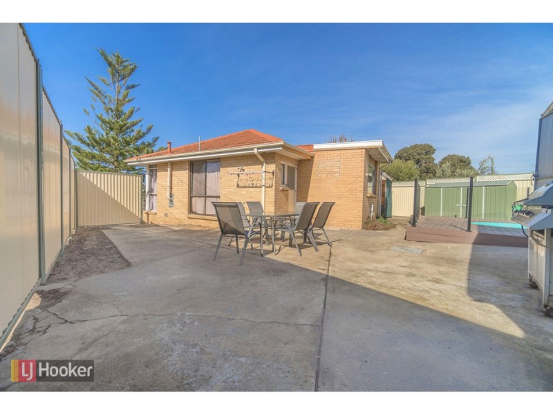 3 Hilton Street, Craigieburn VIC 3064