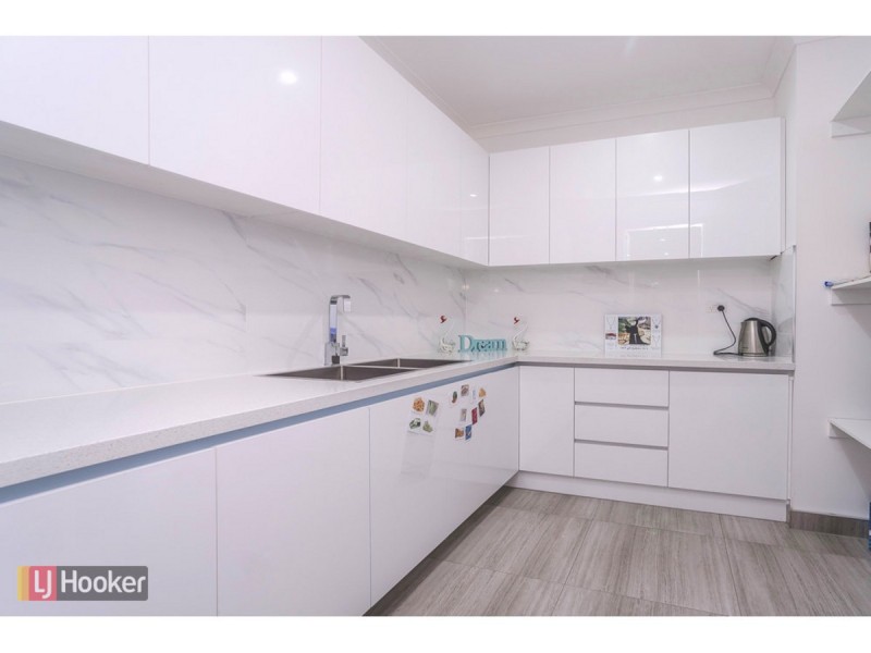 9 Recreation Street, Roxburgh Park VIC 3064