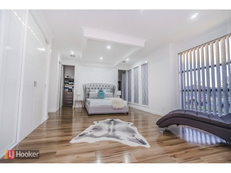 9 Recreation Street, Roxburgh Park VIC 3064