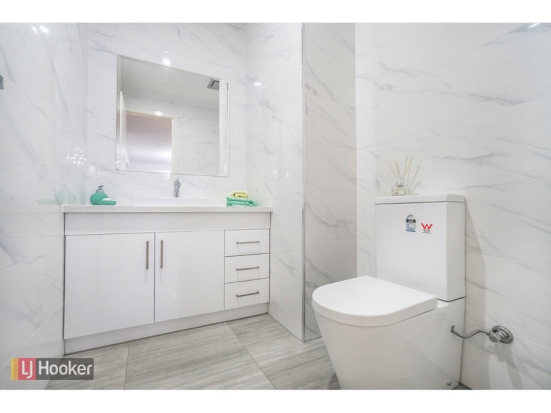 9 Recreation Street, Roxburgh Park VIC 3064