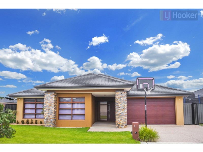 8 Doughty Road, Craigieburn VIC 3064