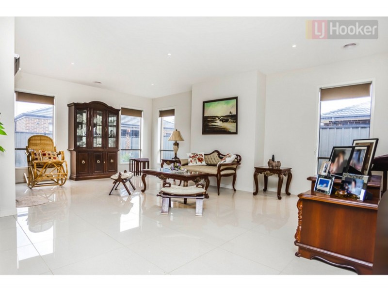 8 Doughty Road, Craigieburn VIC 3064