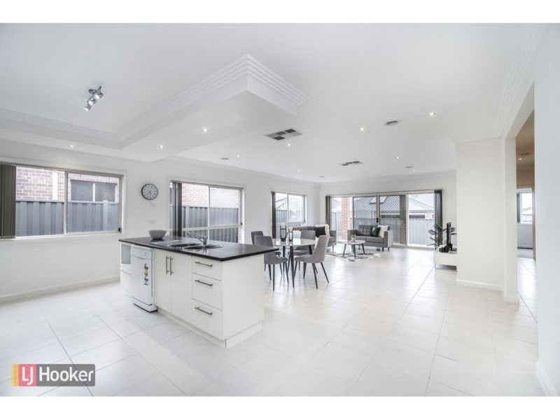 20 Wisteria Avenue, Craigieburn VIC 3064