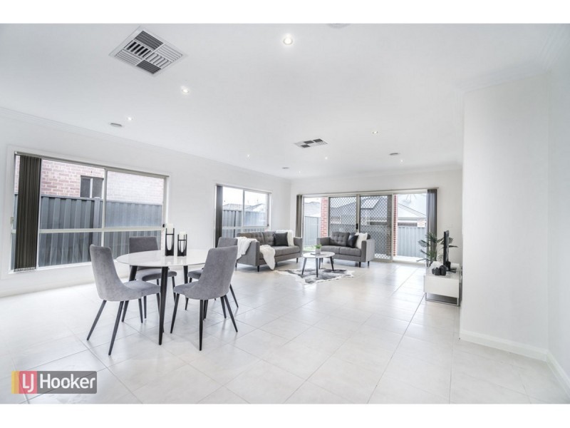 20 Wisteria Avenue, Craigieburn VIC 3064