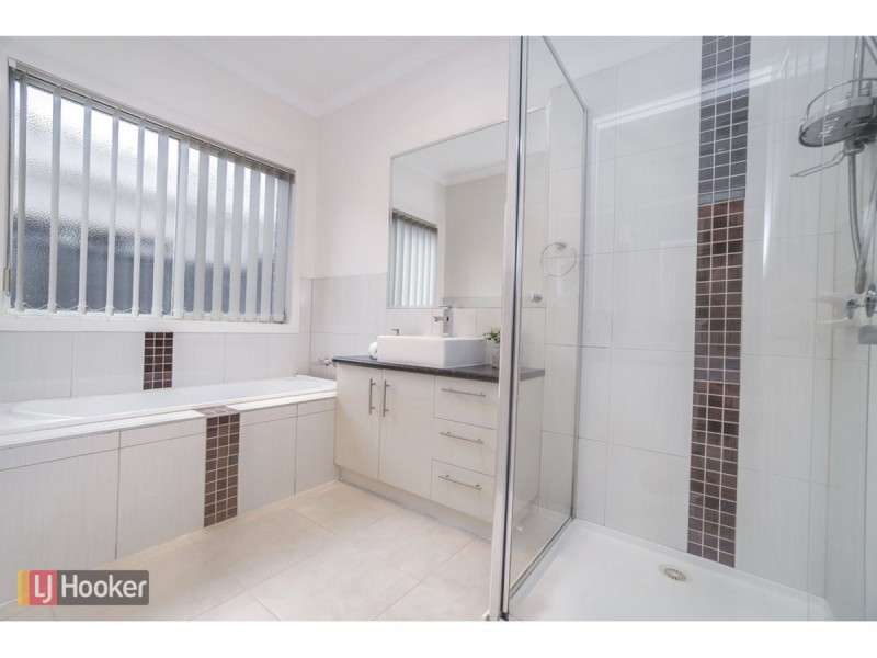 20 Wisteria Avenue, Craigieburn VIC 3064