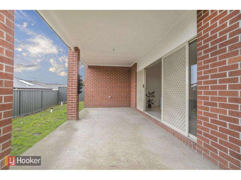 20 Wisteria Avenue, Craigieburn VIC 3064