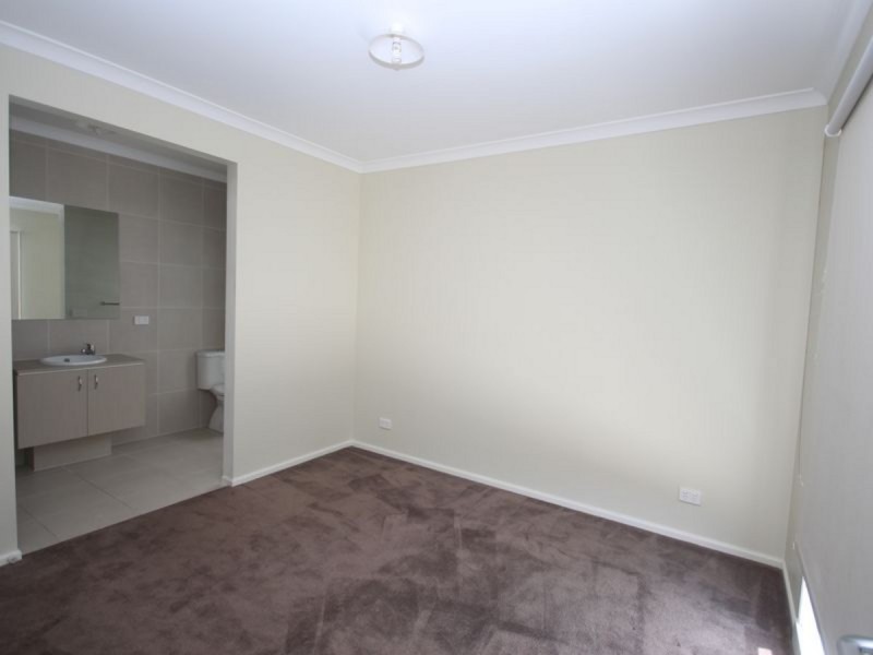 17 Grace Street, Craigieburn VIC 3064