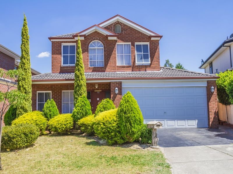 12 Gates Court, Roxburgh Park VIC 3064