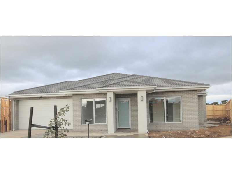 25 Haldon Avenue, Mickleham VIC 3064