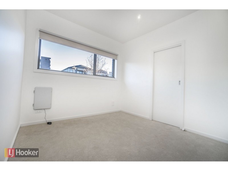 17 Grattan Cove, Craigieburn VIC 3064