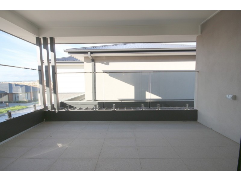2 Ortakoy Street, Craigieburn VIC 3064