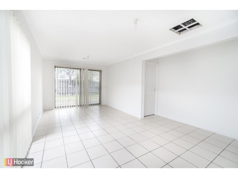 29 Marne Drive, Roxburgh Park VIC 3064