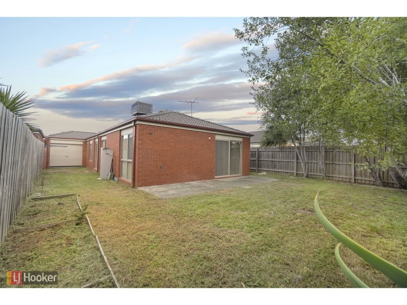 29 Marne Drive, Roxburgh Park VIC 3064