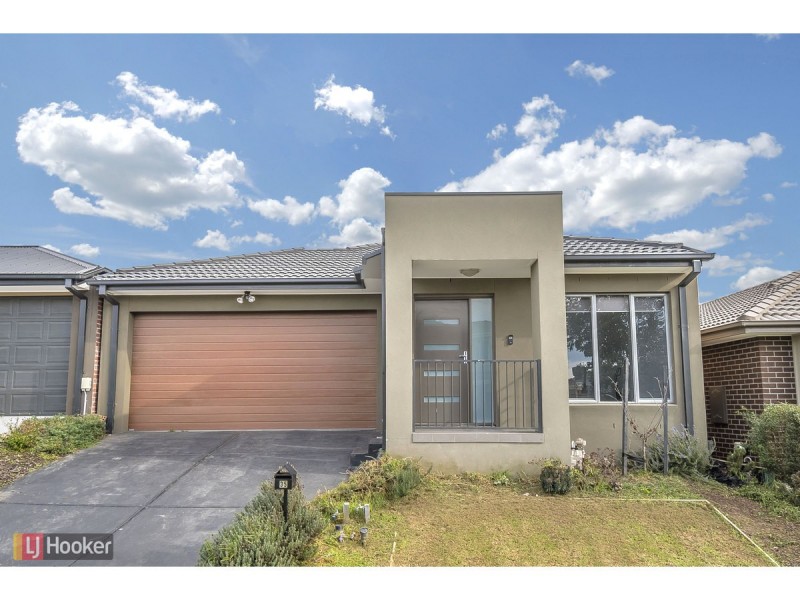 35 Natural Drive, Craigieburn VIC 3064