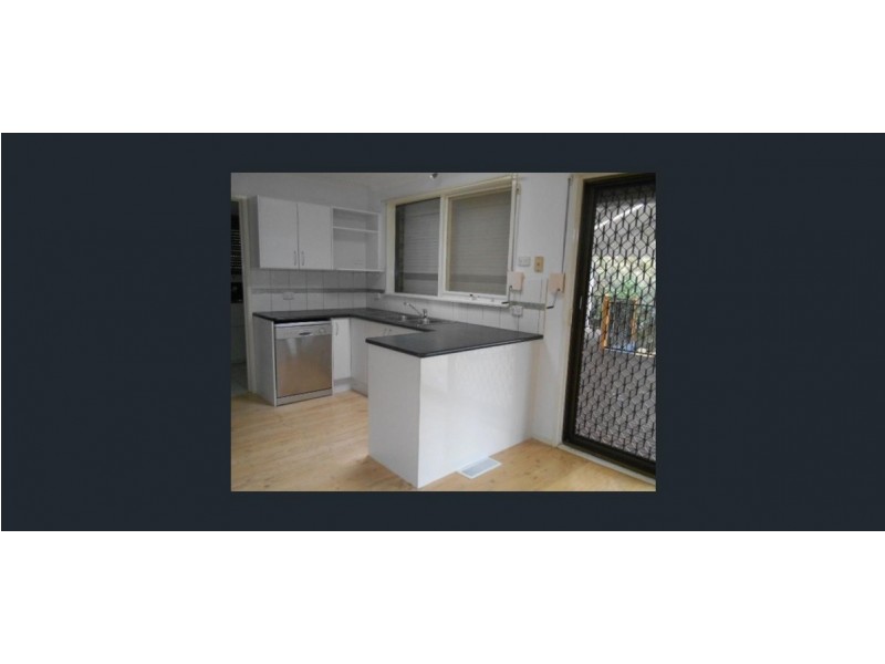 15 Mitford Crescent, Craigieburn VIC 3064