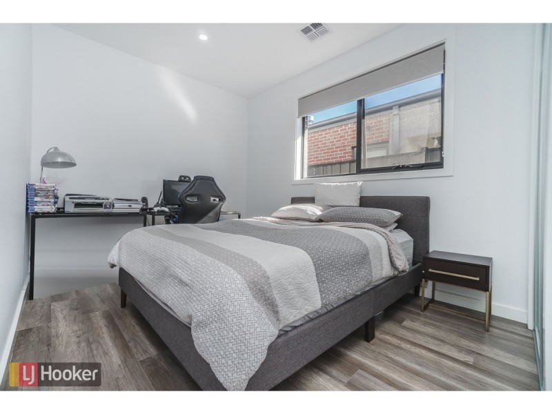 40 Admiration Drive, Craigieburn VIC 3064