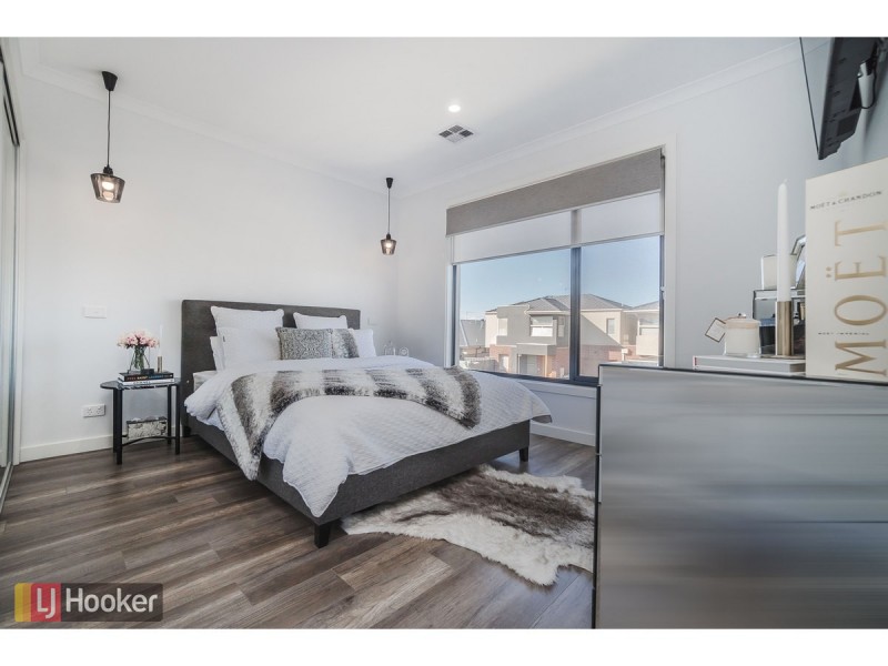 40 Admiration Drive, Craigieburn VIC 3064