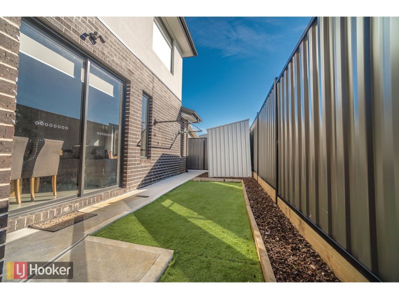40 Admiration Drive, Craigieburn VIC 3064