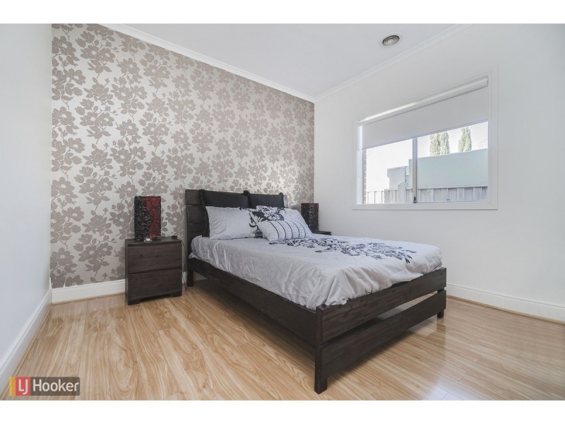 14 Beechville Place, Craigieburn VIC 3064