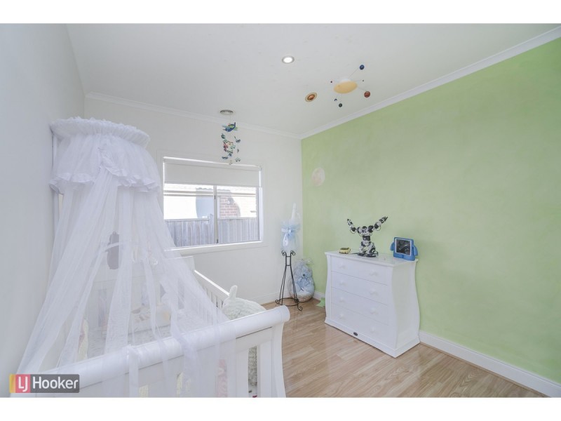 14 Beechville Place, Craigieburn VIC 3064