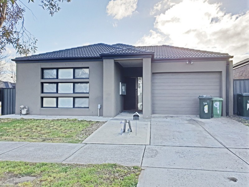 9 Highclere Street, Craigieburn VIC 3064