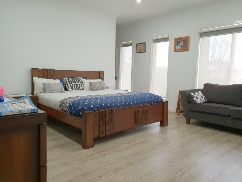 48 Trillium Boulevard, Mickleham VIC 3064