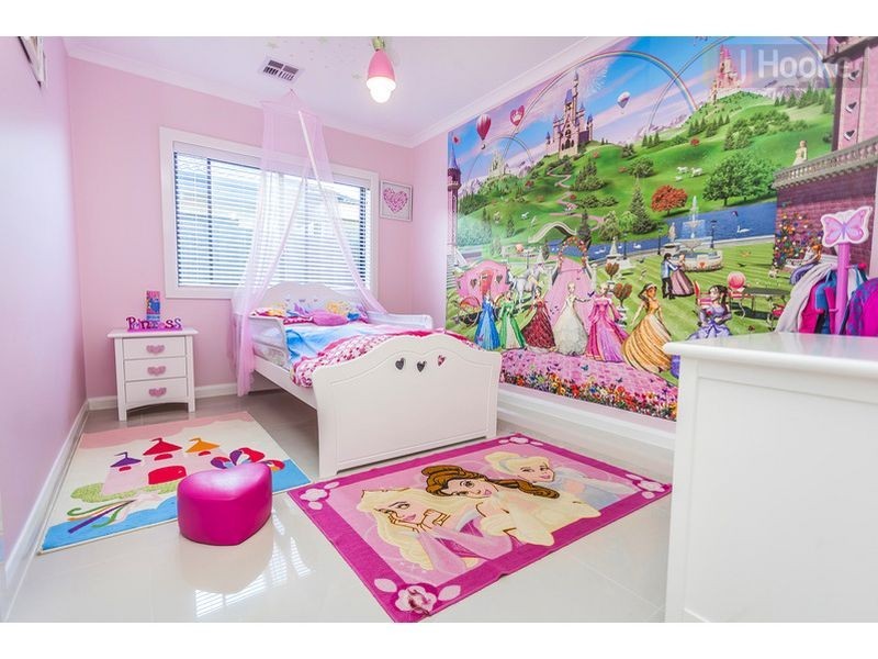 4 Maisie Court, Roxburgh Park VIC 3064