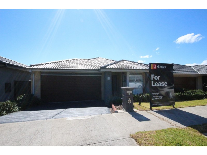 12 Calm Avenue, Craigieburn VIC 3064