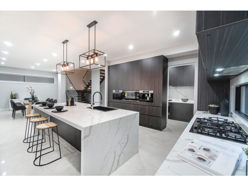 6 Northfield Drive, Craigieburn VIC 3064