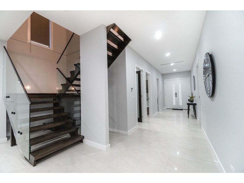 6 Northfield Drive, Craigieburn VIC 3064