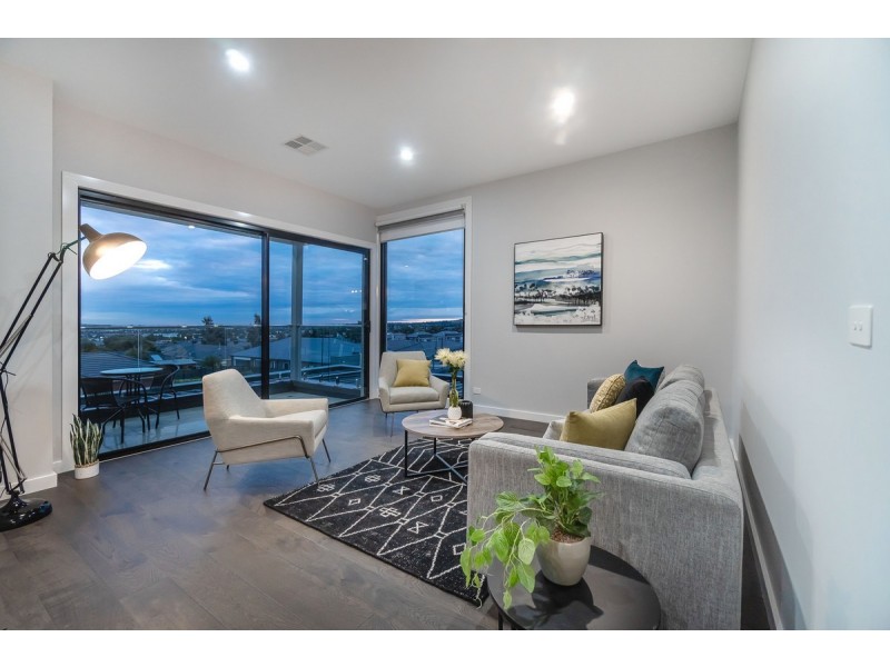 6 Northfield Drive, Craigieburn VIC 3064