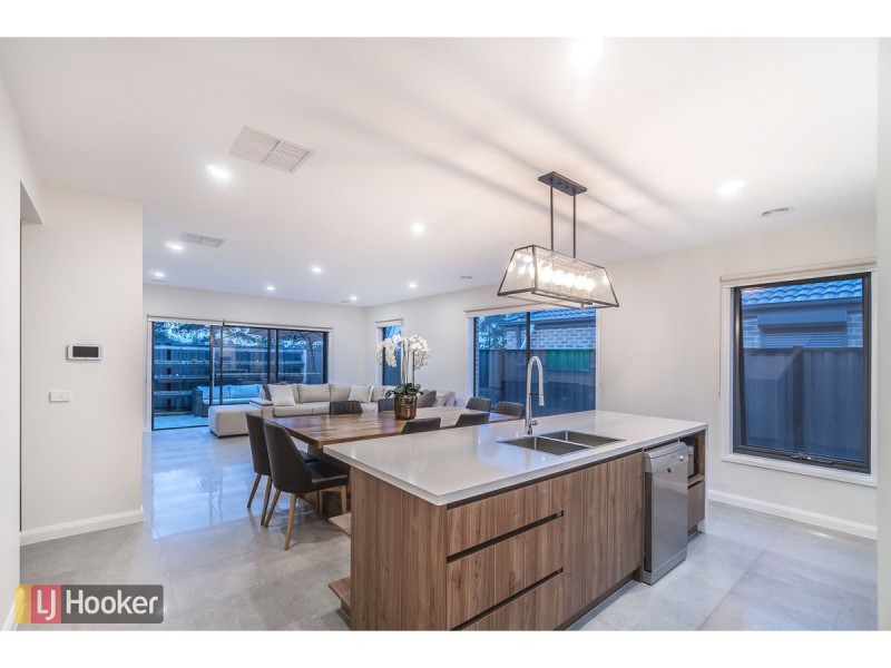 53 Delta Drive, Craigieburn VIC 3064