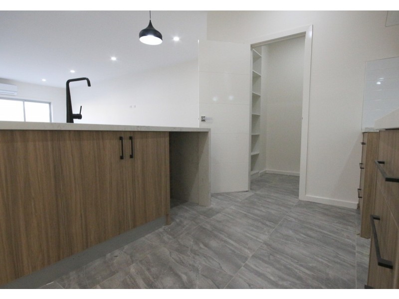 17 Martinshaw Road, Mickleham VIC 3064