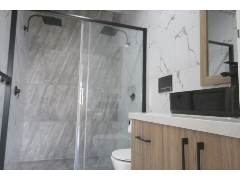 17 Martinshaw Road, Mickleham VIC 3064