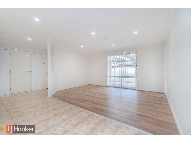8 Bertrand Court, Craigieburn VIC 3064