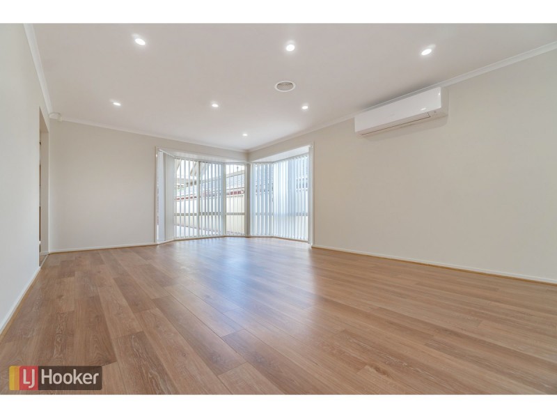 8 Bertrand Court, Craigieburn VIC 3064