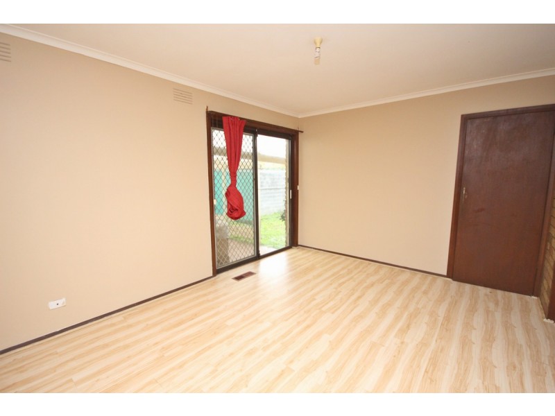 39 Wattleglen Street, Craigieburn VIC 3064