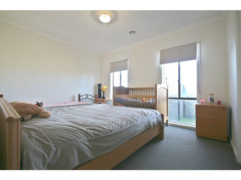 25 Millicent Drive, Craigieburn VIC 3064