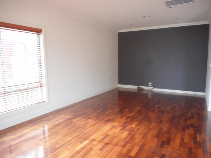 42 Burniston Avenue, Craigieburn VIC 3064