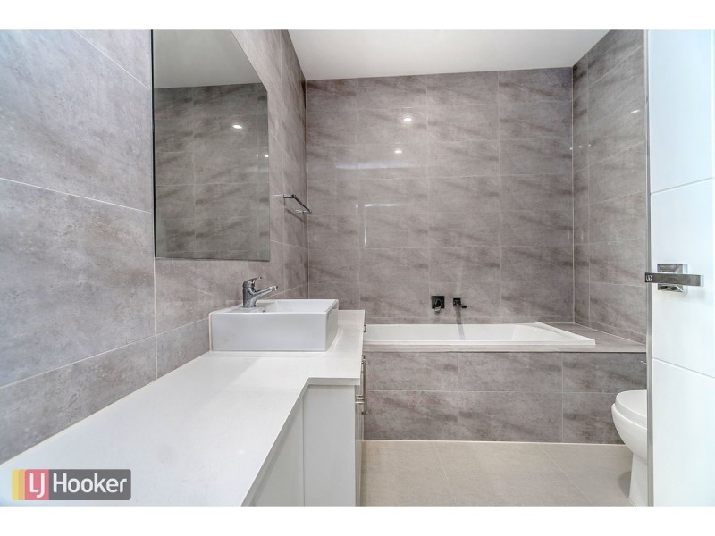42 Fortitude Drive, Craigieburn VIC 3064